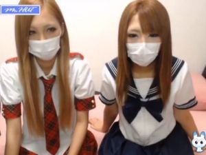 帽子くんと一緒！　かわいいギャル2名とライブチャット！